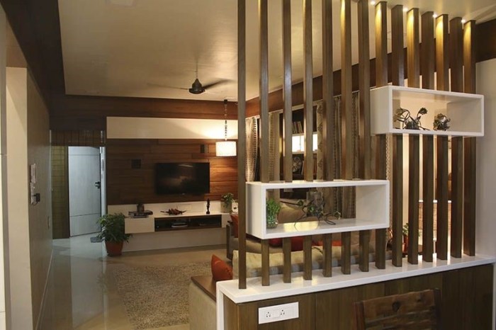 Material partisi kayu pada desain interior